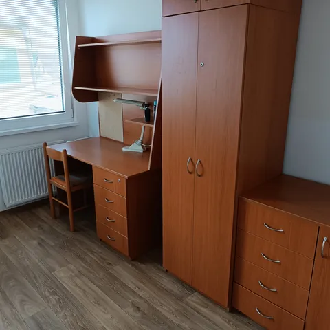 Domov mládeže – 11