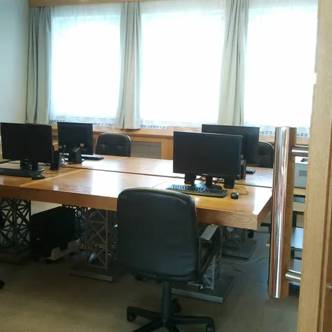 Domov mládeže - počítačová učebna