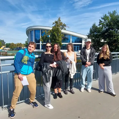 Když se město stane učebnou: studenti provázeli Českými Budějovicemi – 4