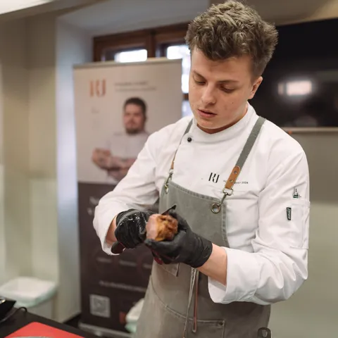 Kulinářské umění - Young Chef – 16