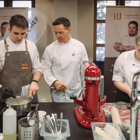 Kulinářské umění - Young Chef – 14