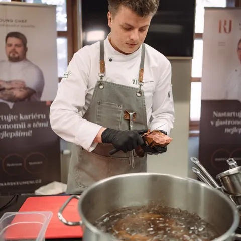 Kulinářské umění - Young Chef – 13