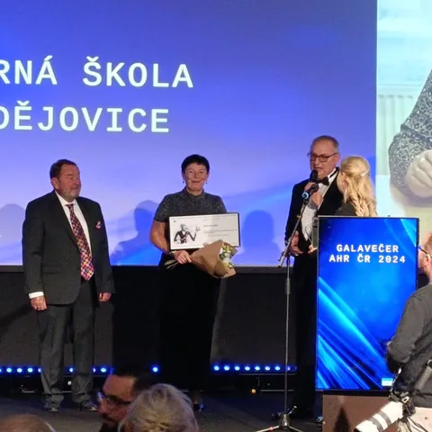 Ocenění od AHR ČR – Školou roku 2024 – 1