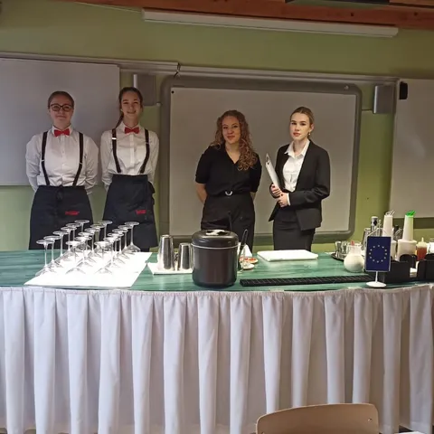 Schule ohne Grenzen – Škola bez hranic – 8