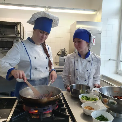 Veganské pokrmy s Adamem Novotným – 6